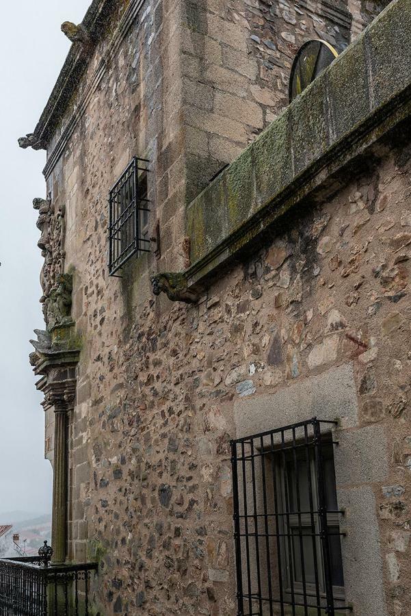 Domus Seleqtia Plaza De Santiago Apartment Caceres Exterior photo